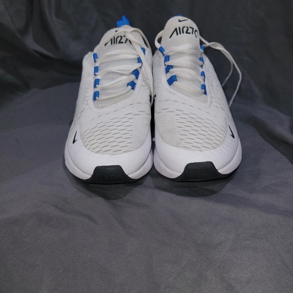 Size 6Y-Nike Air Max 270 GS 'White Photo Blue' 943345-112 (Womens 7)